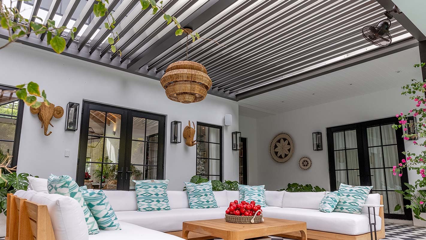 Modern Outdoor Living Solution